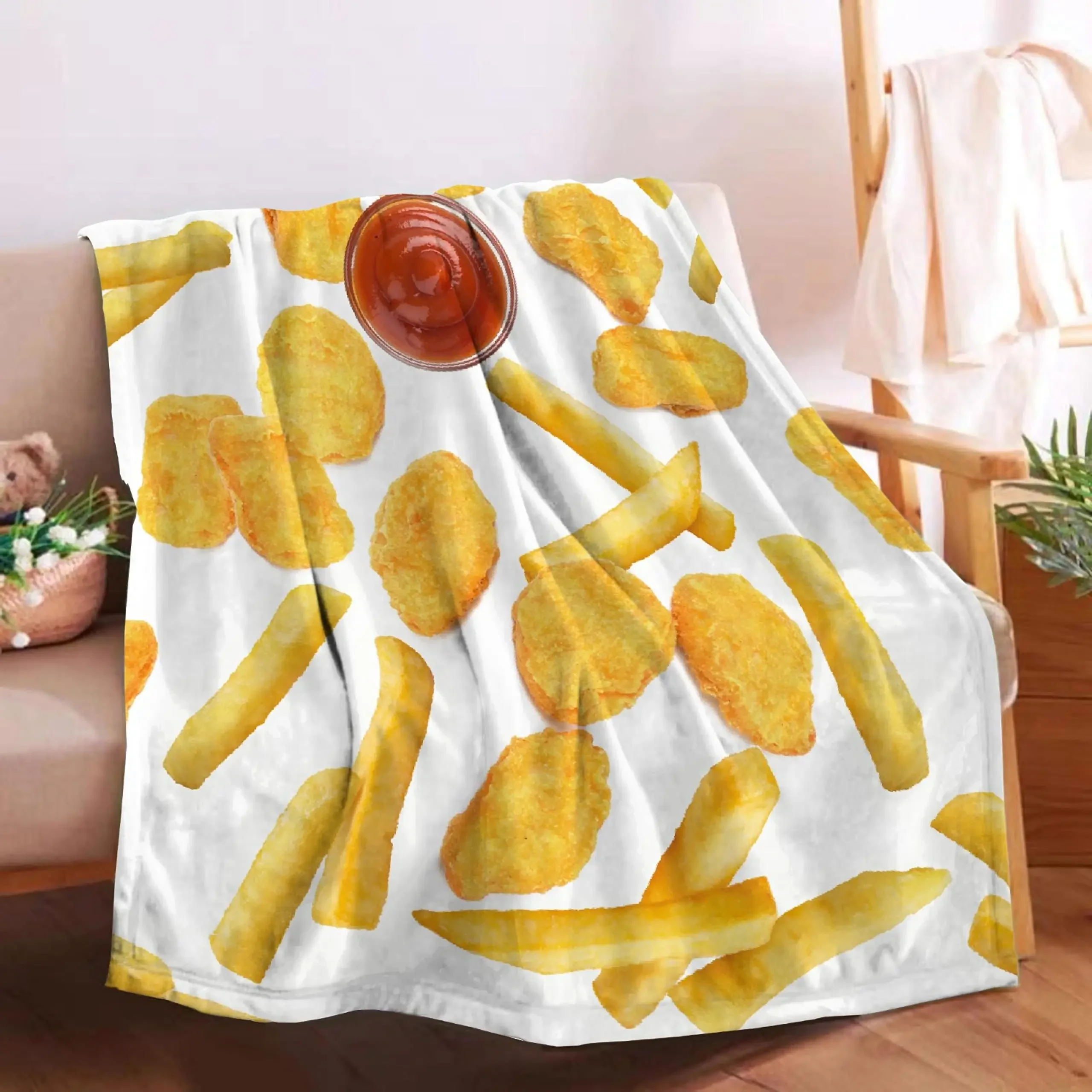 thumbnail image 1 of Manta de franela suave con diseño de nuggets de pollo y deliciosa carne, manta de sofá de comida rápida de estilo occidental para niños, tamaño king y queen, 1 of 5