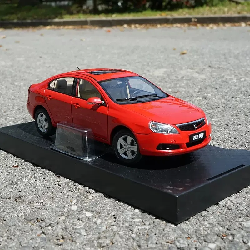 

Масштаб 1:18 Changan Zhixiang украшения для модели автомобиля из сплава седан