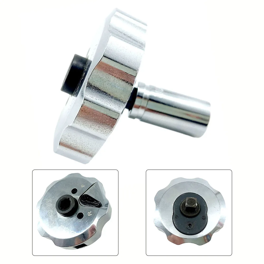 

1pc Palm Ratchet Wrench 1/4 Inch Square Wrench Head Ratchet Appliance Maintenance Furniture Repairing Carpenter Wrench Tool