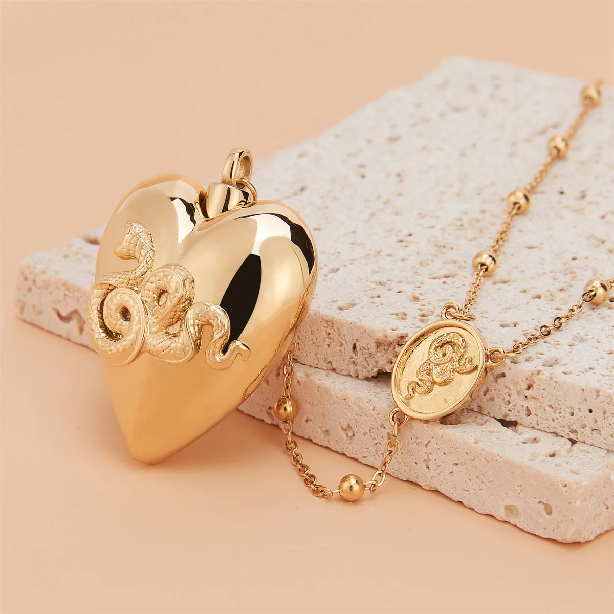 Ldr Lana Del Rey Spoon Necklace Luxurious Stainless Steel Open Pendant Hypoallergenic Jewelry for Fans Collection Accessories