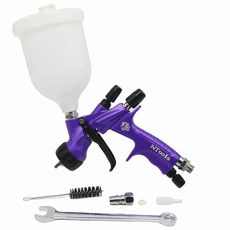HVLP Paint Spray Gun Gravity Spray Gun 1.3mm With 600CC Paint Tank For Painting Car Aerograph Repair Spray Gun Air Tools 2