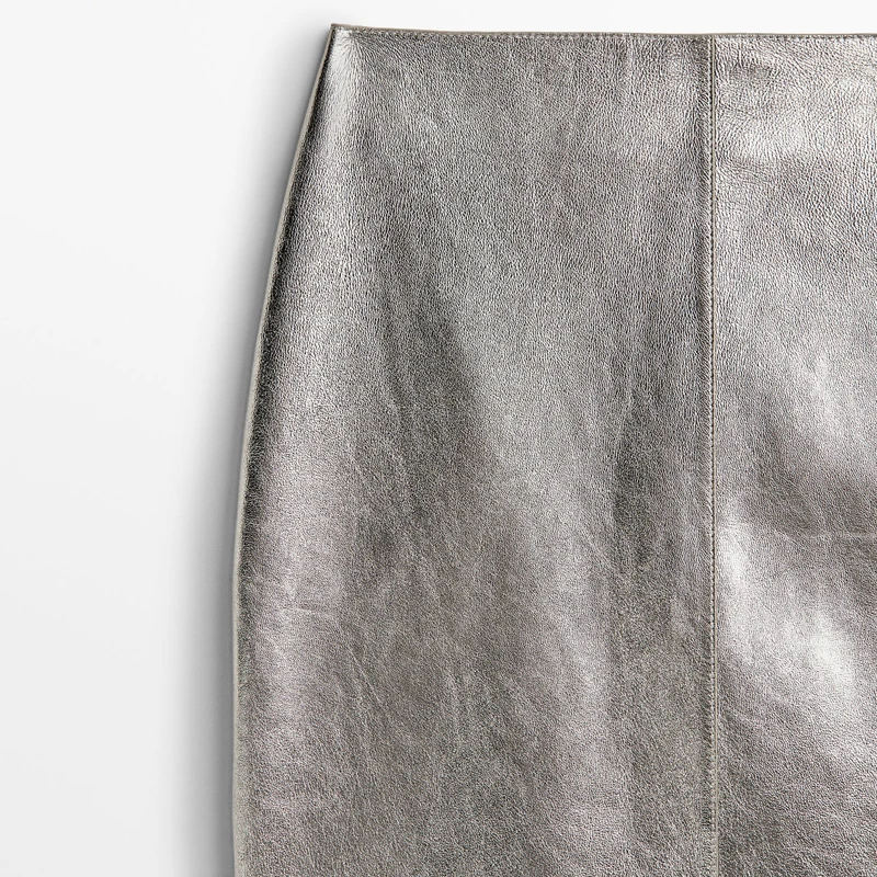 Genuine Leather Silver Midi Skirt Women Spring/Winter Slim Fit Metal Gloss Brillant Sheepskin Short Wrap Jupe Mujer Simple Saias