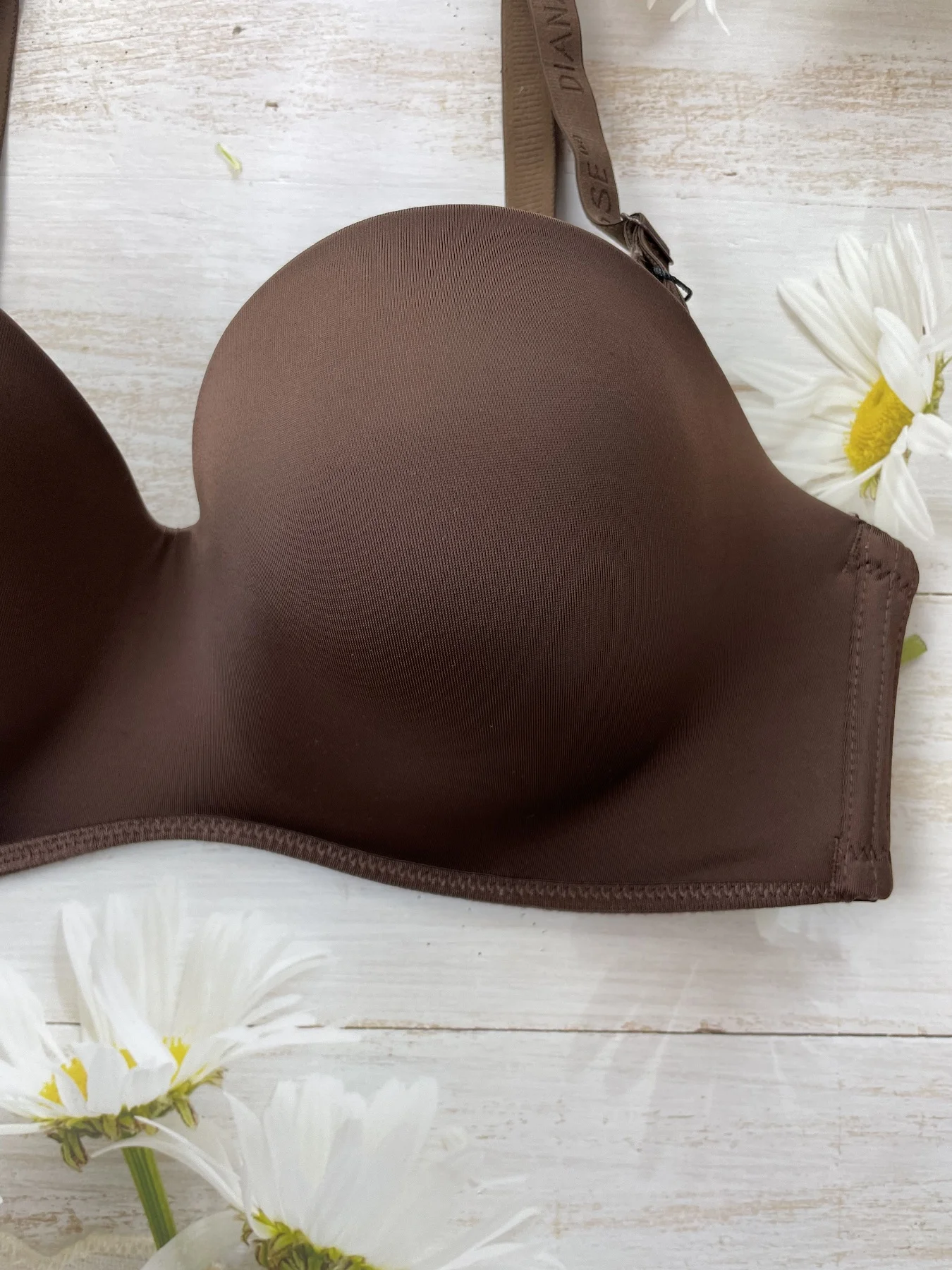 Three-breasted solid color D cup ladies underwear sexy big chest thin mold cup high-end bra 4