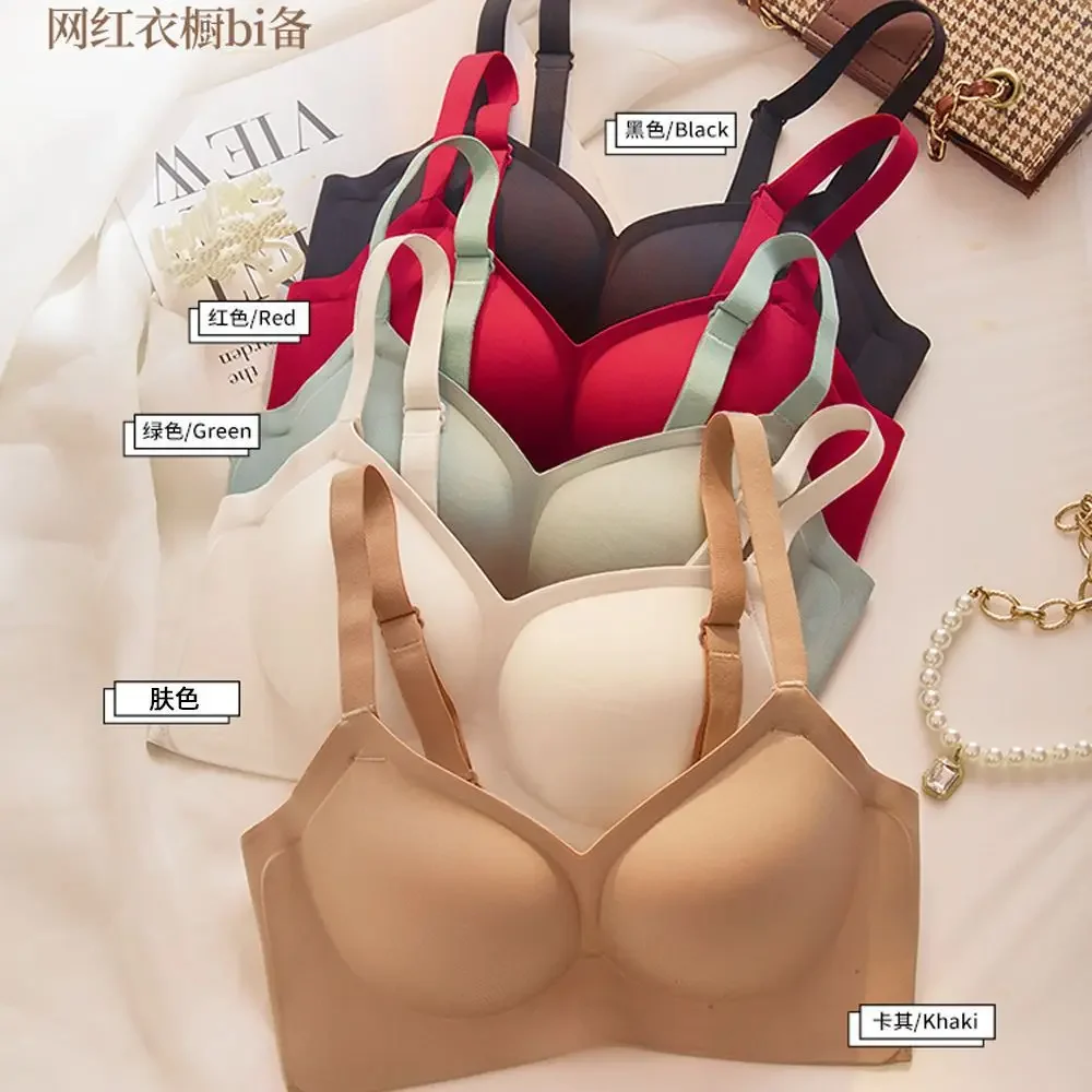 

Фиксированное нижнее белье с наружным расширением 4 см, женская маленькая грудь, собранная для демонстрации большой поддержки верха и вытягивания сбоку