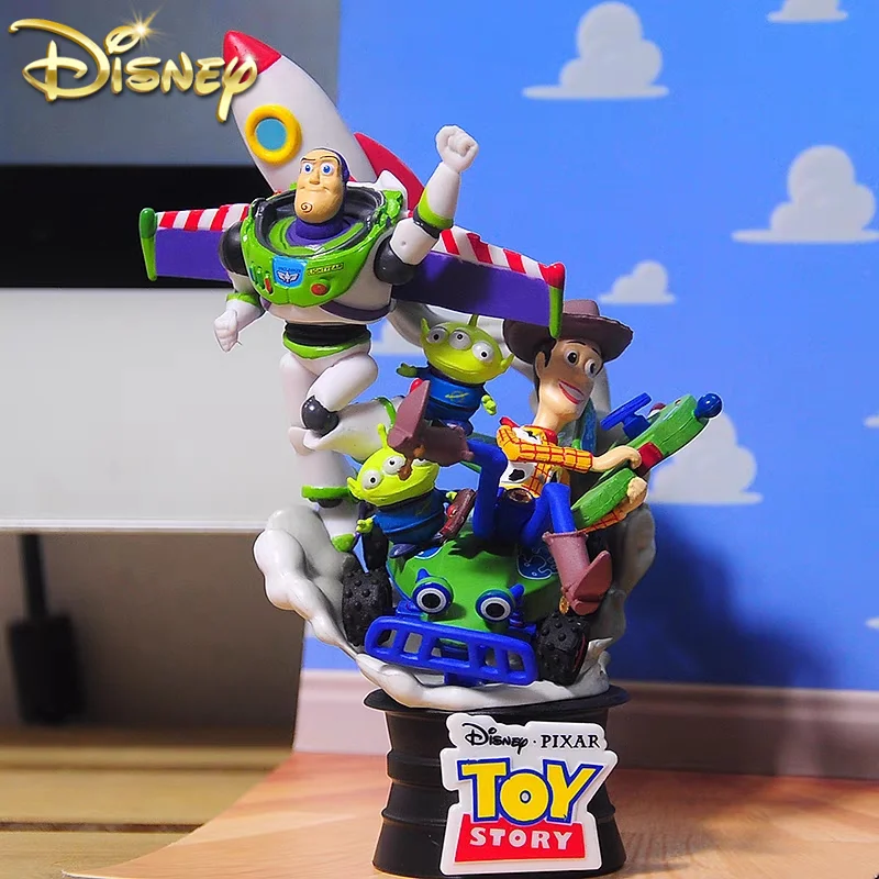

Disneys Cartoon Alien Toy Story Hamburger Statue Creative Three Eyes Alien Action Figure Fashion Brand Pvc Collection Model Gift