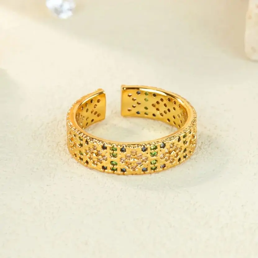Luxury Rhinestone Stainless Steel Wedding Opening Ring For Women