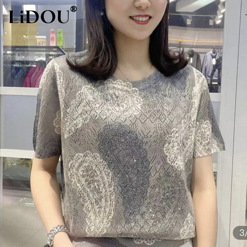 

2023 Fashion Casual Diamons Short Sleeve Oversized T-shirt Women Round Neck Elegant Loose All-match Pullover Tee Female Clothes