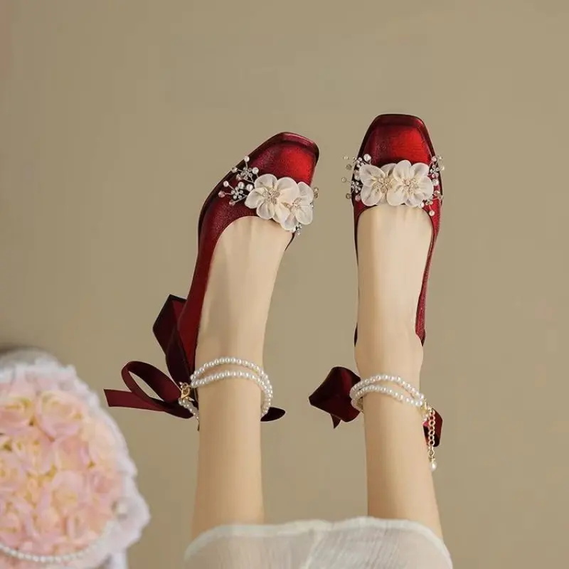 Elegant Flowers High Heels Pumps Women New Pearl Ankle Strap Wedding Shoes Woman String Bead Small Square Heel Bridal Sexy Shoes