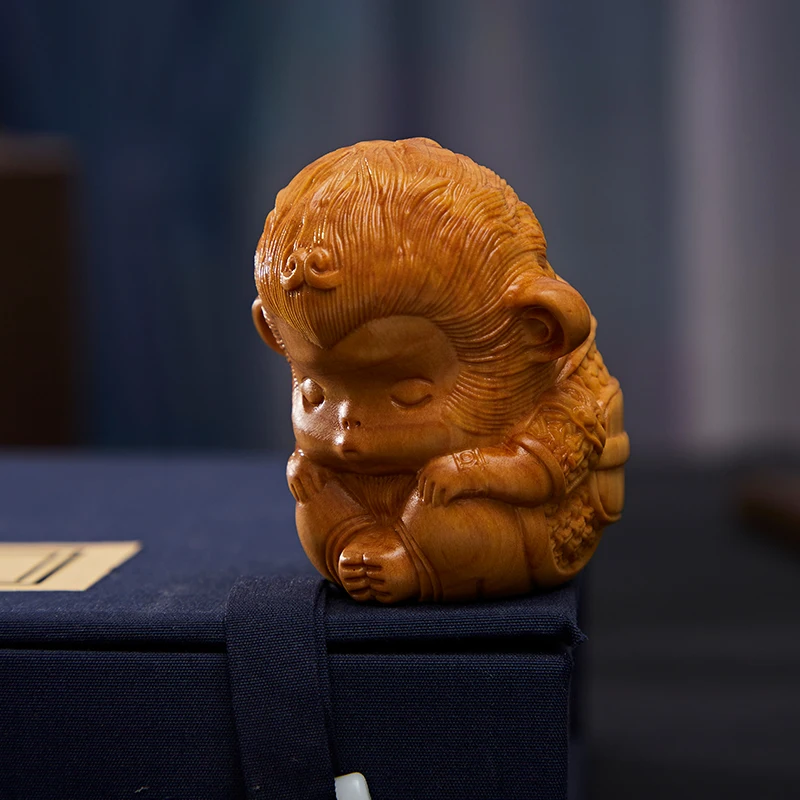 

Boxwood carving characters hand piece Wukong wooden decoration Chinese zodiac monkey carving play piece male key chain