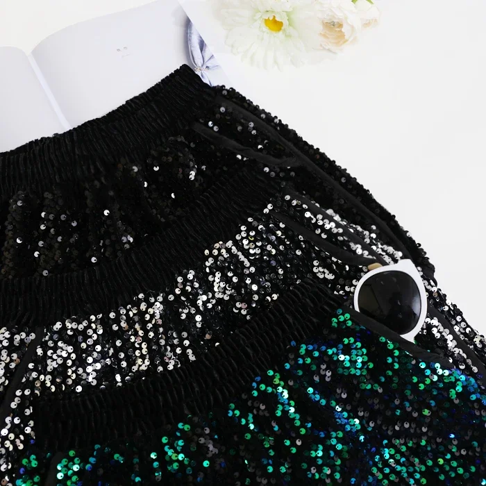 Sequined Shorts Women Spring Summer Korean Style Gold Silver Sequins Shorts Female Students Elastic Waist Loose Short Trousers