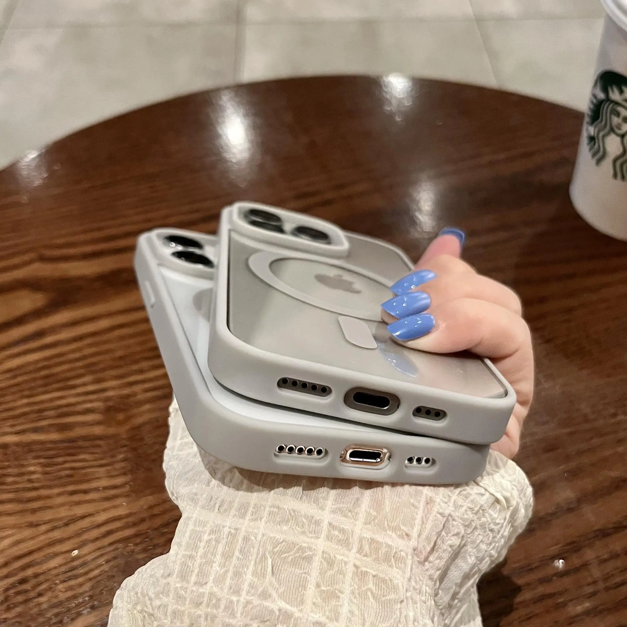 Deluxe Magnetic Clear Wireless Charging Case with Shockproof Protection