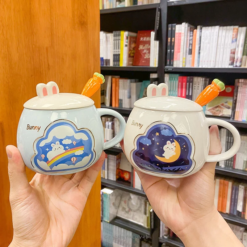 

Мультяшная креативная кружка кролик-редис с крышкой и ложкой, домашняя индивидуальная чашка для овсянки, милый подарок, керамическая чашка 420 мл