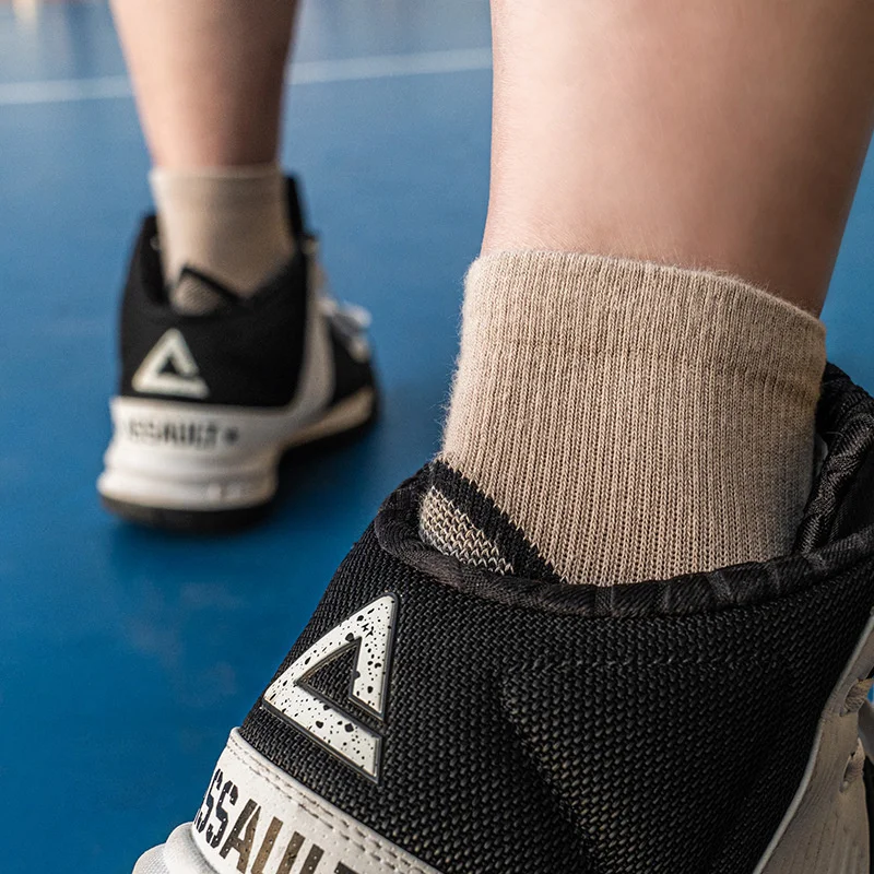 Sports Socks Quick-drying Fitness Wear-resistant Breathable Moisture Wicking Compression Socks Mens Socks Thermal Socks Women Hiking Socks 2 Pairs