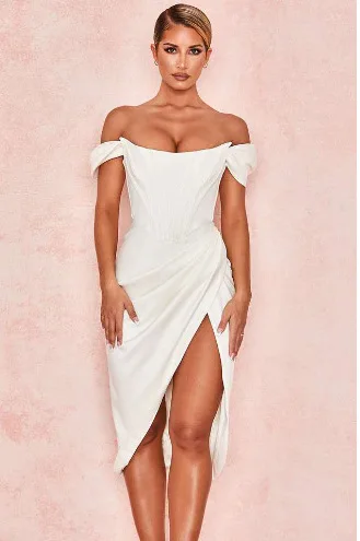 

Sexy Women's Summer New Hot Short-sleeved Off-the-shoulder Fashion Temperament Slim Side Split Design Dress