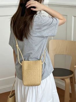 woven mobile phone bag for women simple and versatile, compact and lightweight for walking