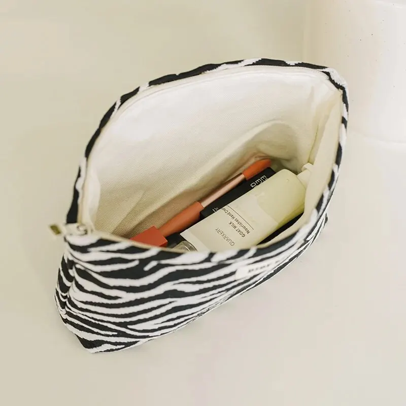 DJDF Black & White Zebra Stripes Women's Cosmetic Bag Polyester Skincare Storage Portable Travel Toiletry Bag Large Capacity 6