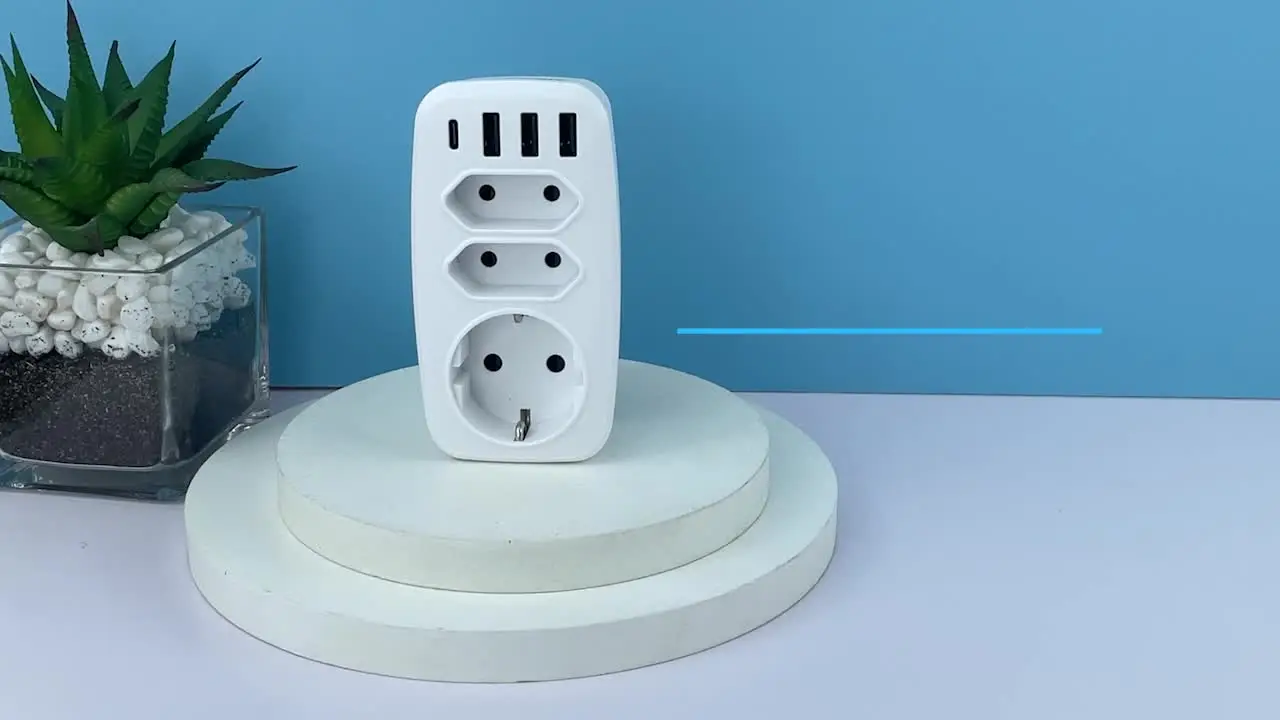 LENCENT Удлинитель розетки WL-030SS-C3U