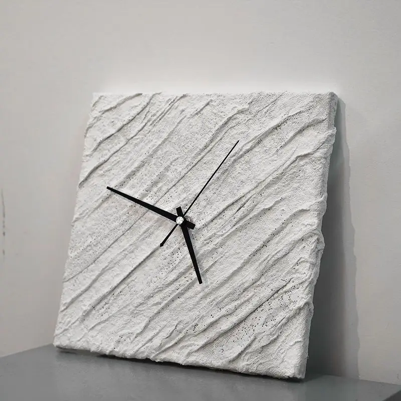 Orologi da parete silenziosi orologi da parete dal Design moderno soggiorno orologio di lusso minimalismo breve orologio da camera da letto elegante ed elegante decorazioni per la casa