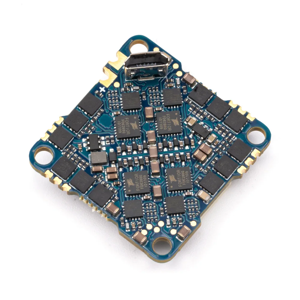 Connecteurs DJI visibles sur la carte de vol SucceX-D F4 AIO 33x33mm, prête pour montage plug-and-play.