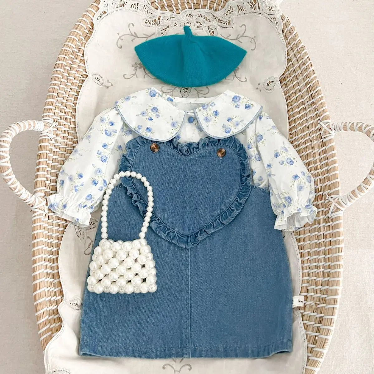 

2023 Spring and Autumn New Baby Denim Back Dress Set Baby Girls Floral Top Fashion Love Skirt Two-piece Cotton Set