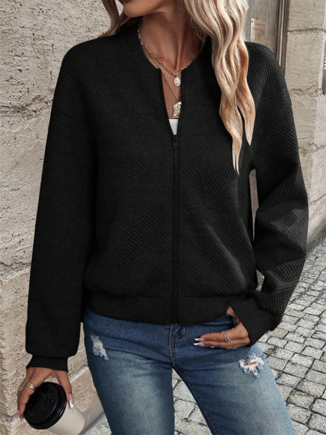 أزياء الملابس النسائية للتجارة الخارجية عبر الحدود وسترة نسائية غير رسمية على طراز سحاب من أوروبا وأمريكا وجنوب شرق آسيا