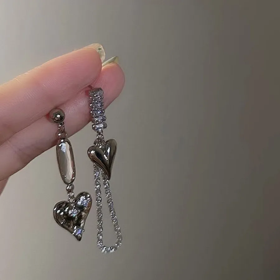 

New Asymmetric Love Heart Earrings Butterfly Silver Color Elegant Sweet Drop Earrings For Women Girls Party Wedding Jewelry