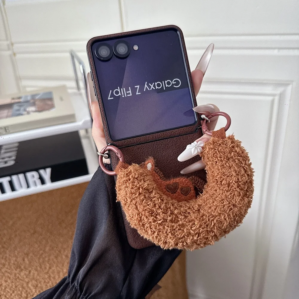 3D Plush Wooden Horse Phone Case with Side Buckle and Plush Chain - Shockproof Protection Cover