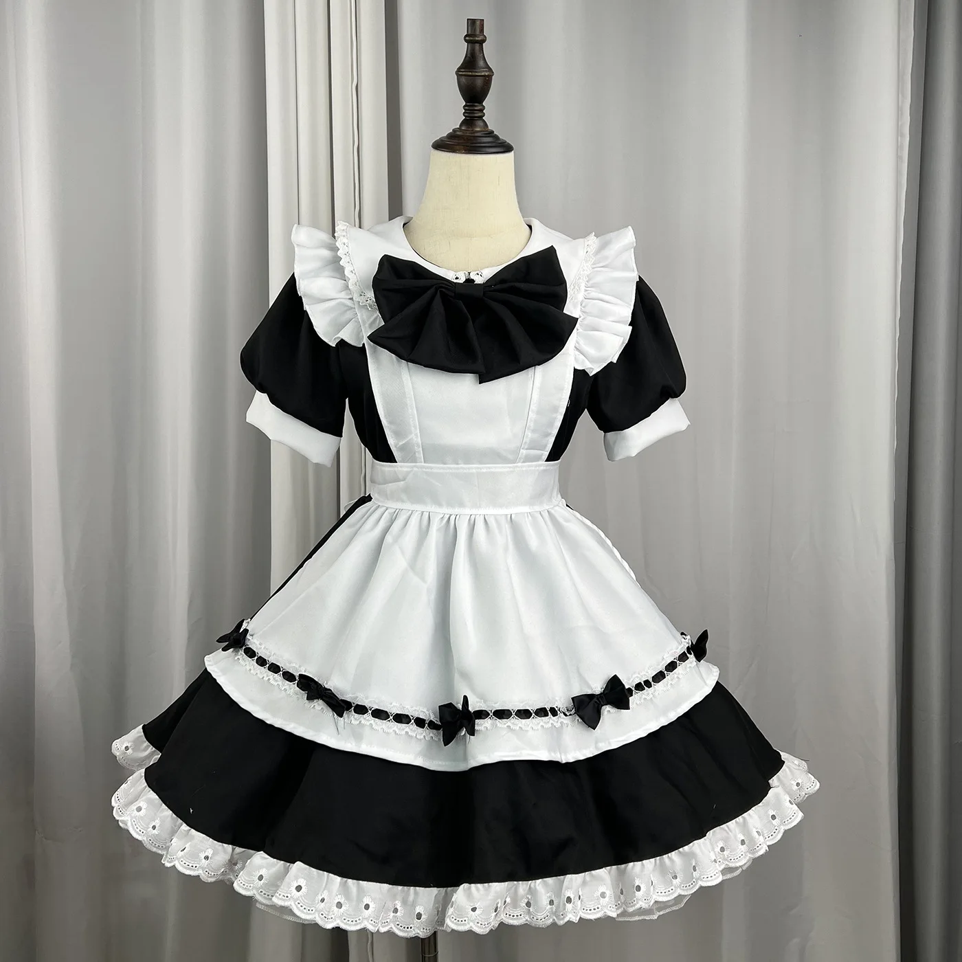 

Anime Japanese Kawaii Princess Dress Plus Size Classic Maid Cosplay Costumes Black White Lolita Servant Waiter Party Outfit 2023