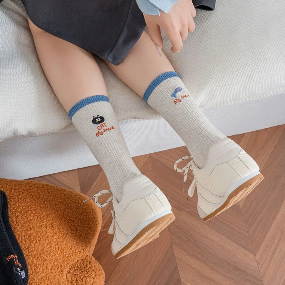 Breathable Cartoon Cat Mid Tube Socks for Men Women