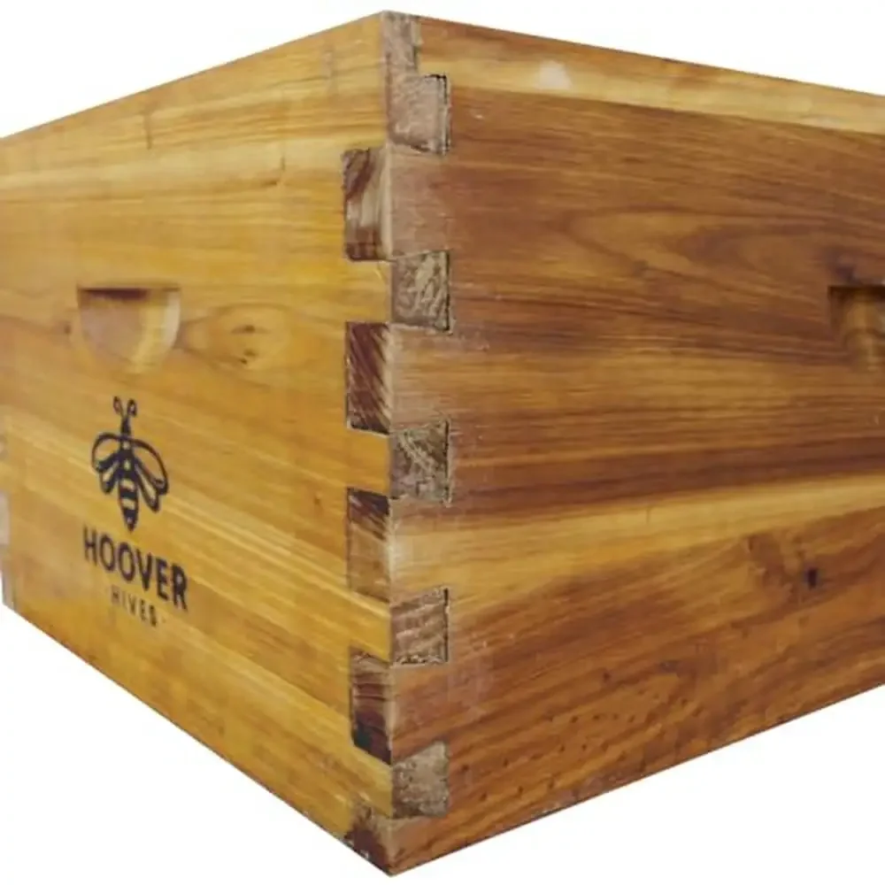Langstroth Beehive Starter Kit with 8 Frame Deep Box & Accessories Dip in Beeswax High Quality Dovetail Joints CellTech Frames