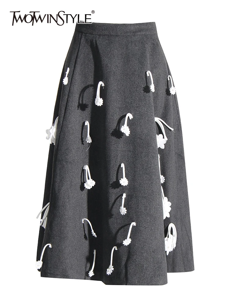 

TWOTWINSTYLE Colorblock Patchwork Appliques Skirt For Women High Waist Loose Minimalist A Line Skirts Female Fashion Clothing