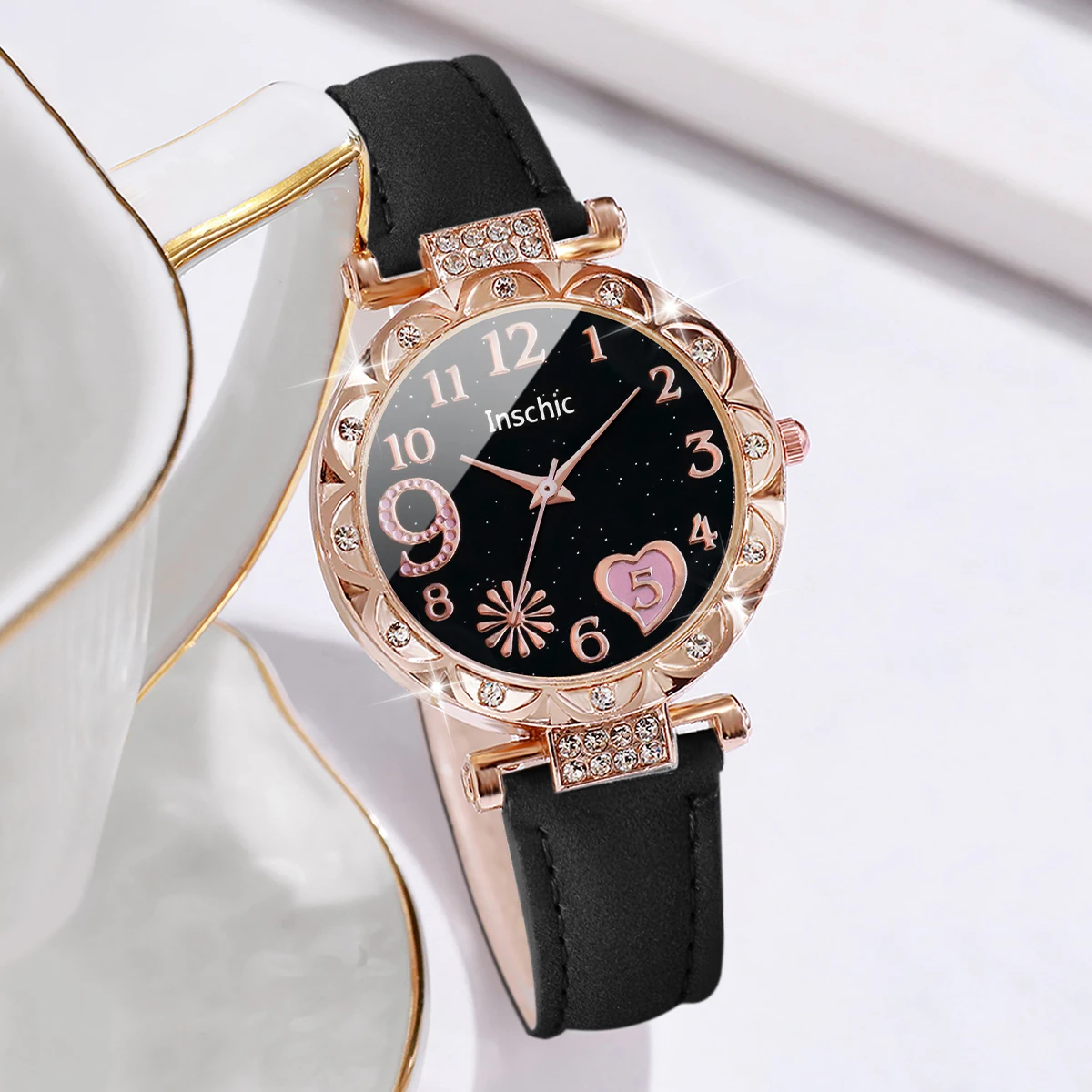 6PCS/Set Women Watches Fashion Heart Dial Leather Band Quartz Watch Leaf Bracelets Set ( Without Box ) 4