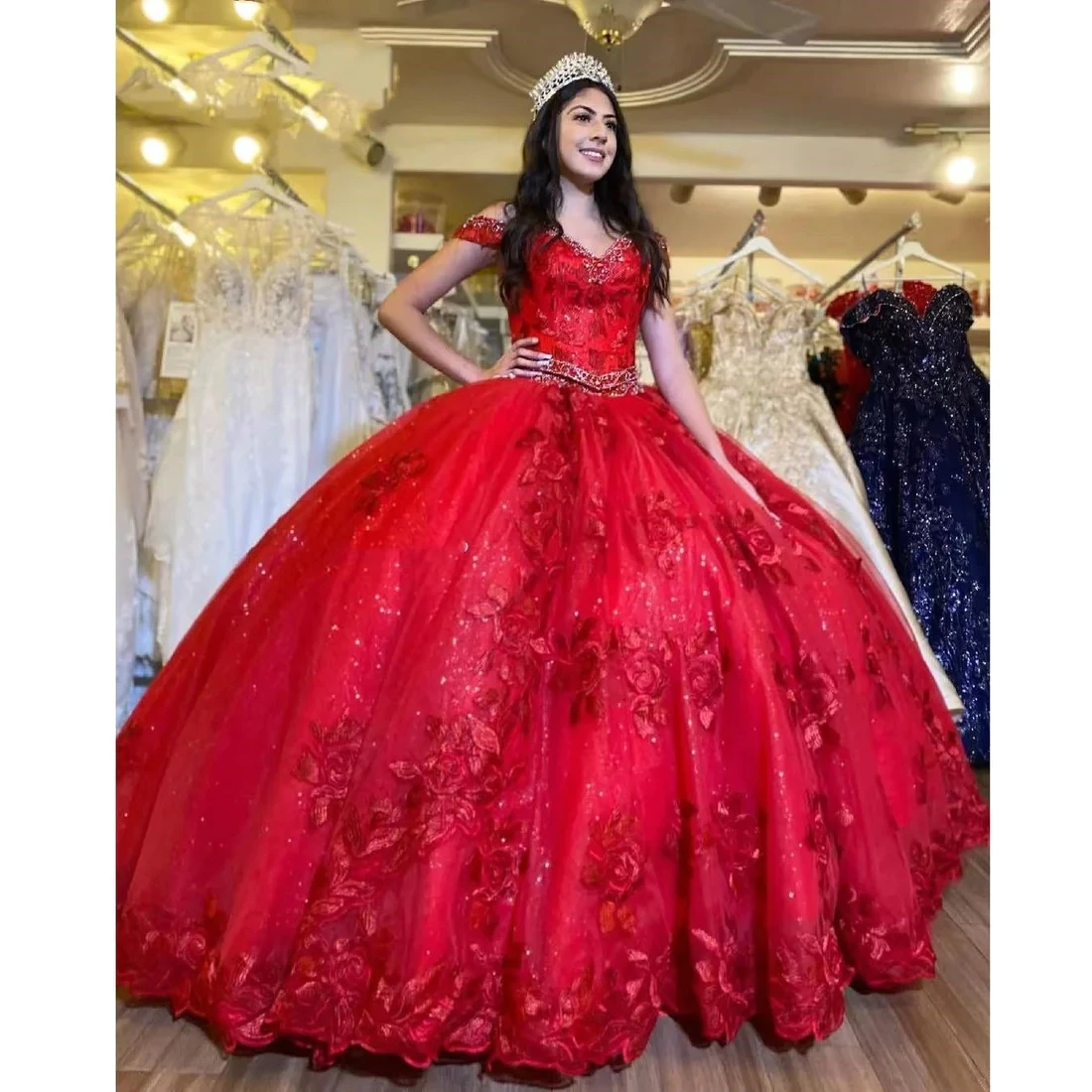 

Sparkly Red sequins Sweet 16 Ball Gown Quinceanera Dresses Beaded Sequins Long Sleeve lace-up corset Vestido De 15 Anos Quincean