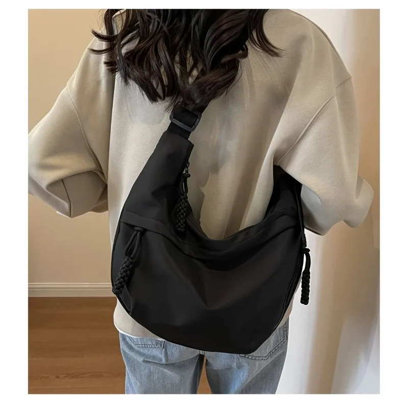 Oxford Cloth Crossbody Bag, Women's Casual Shoulder Bag with Multiple Compartments, Zipper Closure for Commuting, Work, Travel