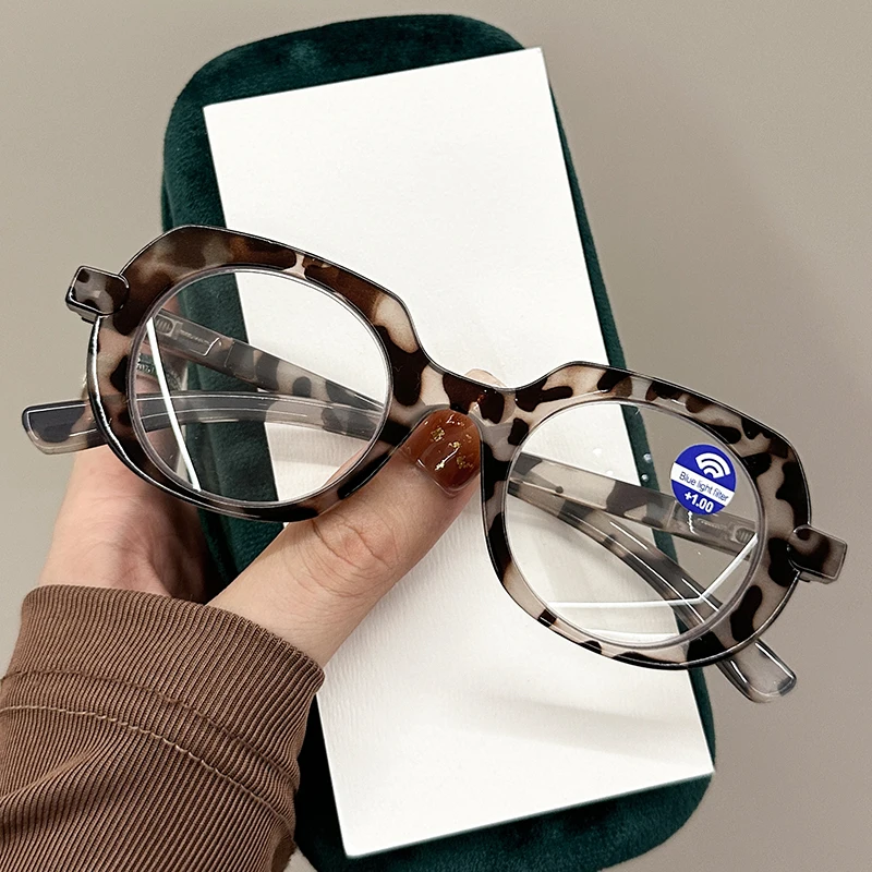 Spring Leg PC Frame Presbyopia Glasses Retro Large Oval Reading Glasses for Elderly Blocking Blue Light Presbyopia Eyeglasses 3