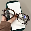 Spring Leg PC Frame Presbyopia Glasses Retro Large Oval Reading Glasses for Elderly Blocking Blue Light Presbyopia Eyeglasses 3