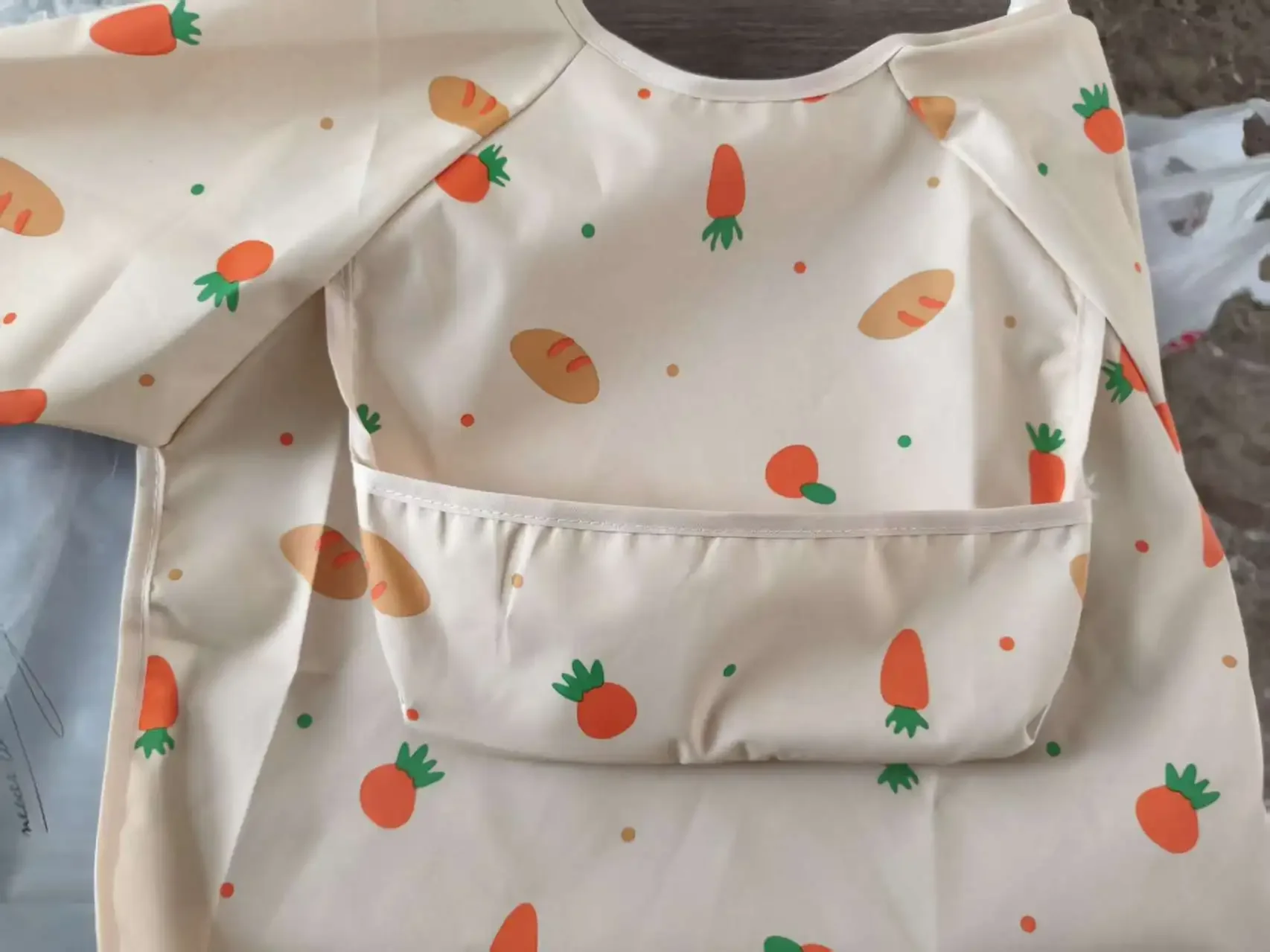 1 Stück Kinder-Fütterungslätzchen Wasserdichter Langarm-Überzug mit Auffangfach Fütterungsbluse Kleinkind-Lätzchen Dünner Sommer-Fütterungsschürze für Kinder – Detail 16