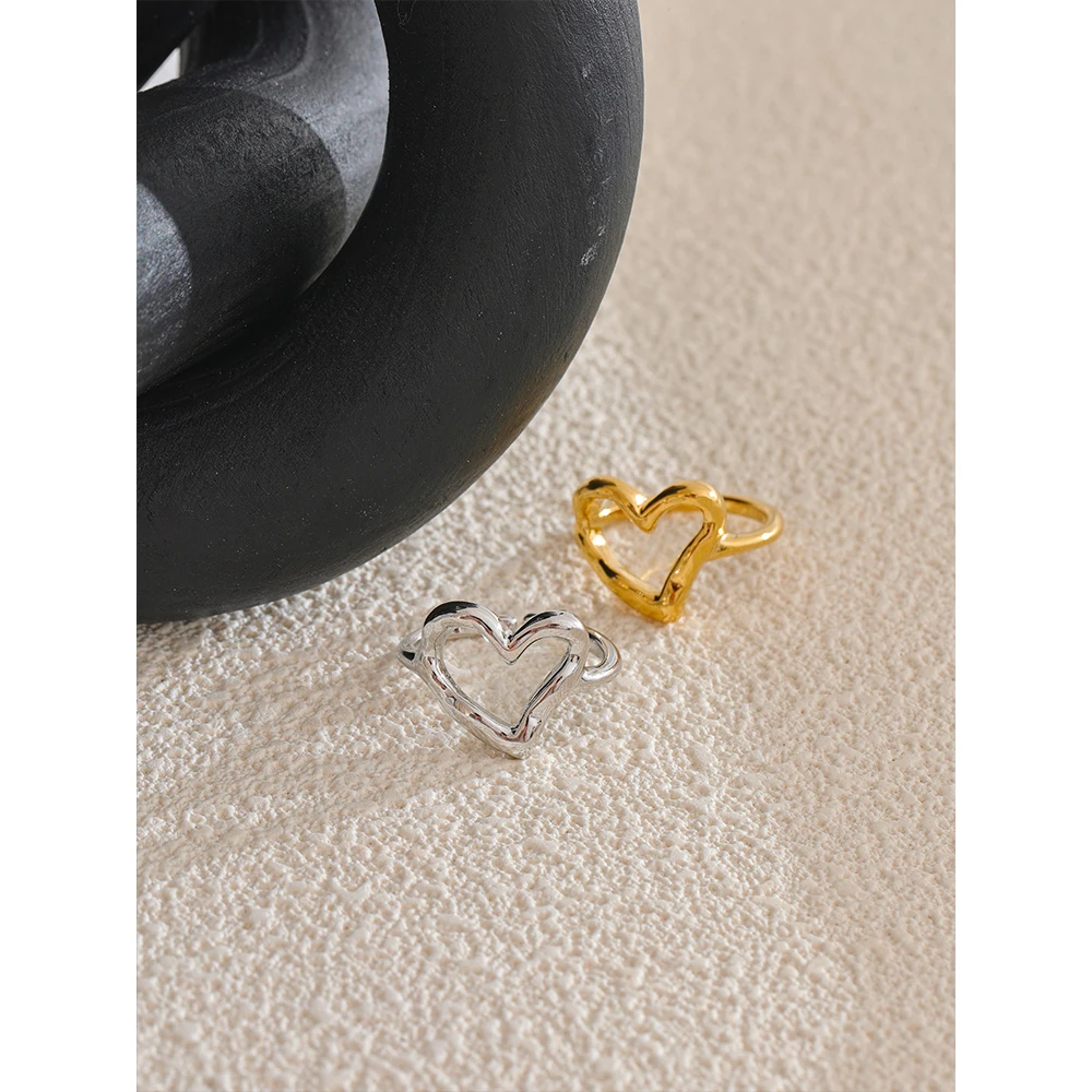 Yhpup Minimalist Stainless Steel Heart Ring Women