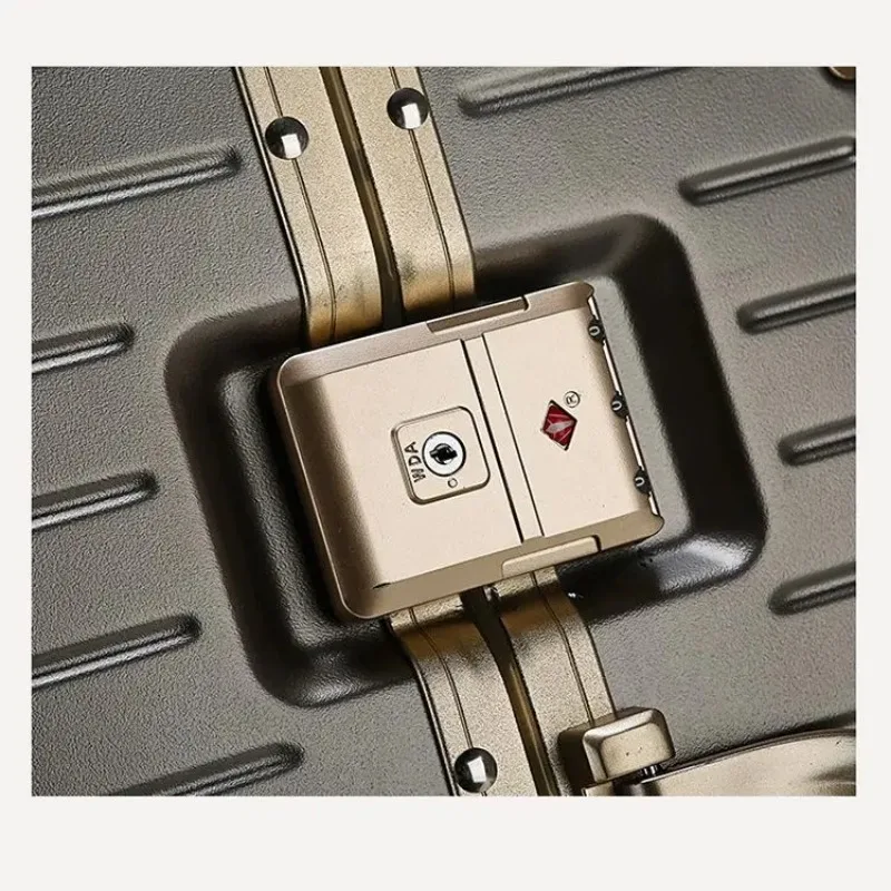 Рисунок 5 - Высококачественный роскошный Дорожный чемодан