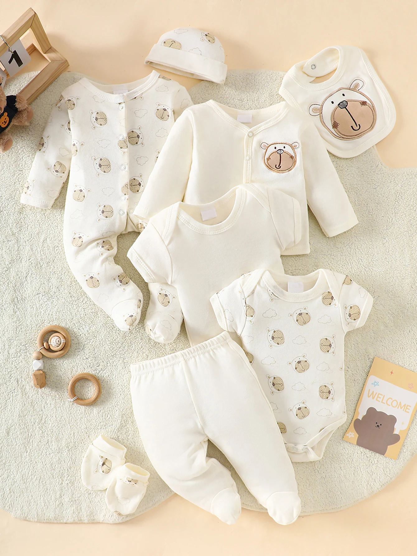 8-teiliges Neugeborenen-Strampler-Set • 100% Baumwolle • Weich & Atmungsaktiv Beige mit Niedlichem Bärenmuster, Perfekt zum Schlafen & Krabbeln