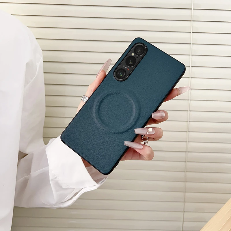 Luxury Leather Magnetic Wireless Charging Phone Case with Magsafe Compatibility