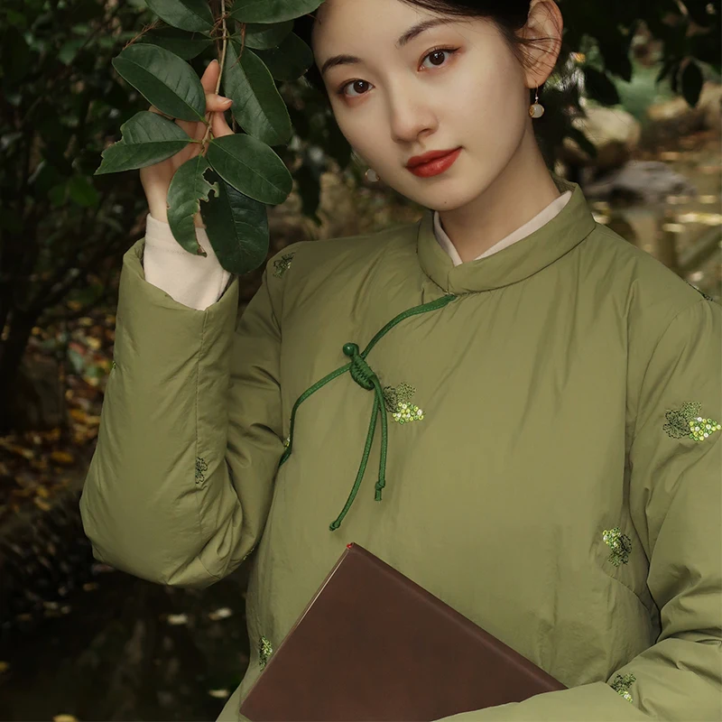 New Chinese Style Embroidery Han Elements Crossbody down Jacket Women's Short Winter Artistic Retro Thickened Cotton-Padded Coat