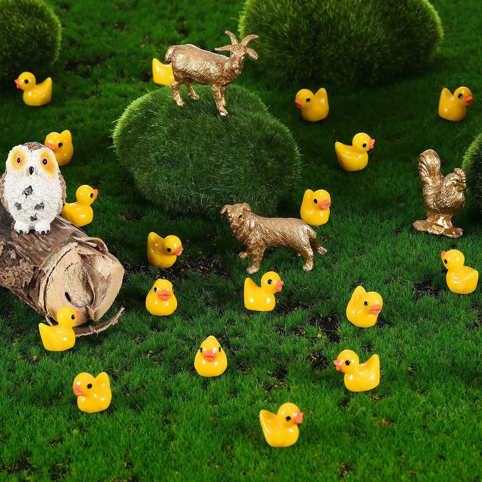 50PCS Mini Resin Yellow Duck Ornament Miniature Figures Tiny Duck Micro Fairy Garden Landscape Aquarium Dollhouse