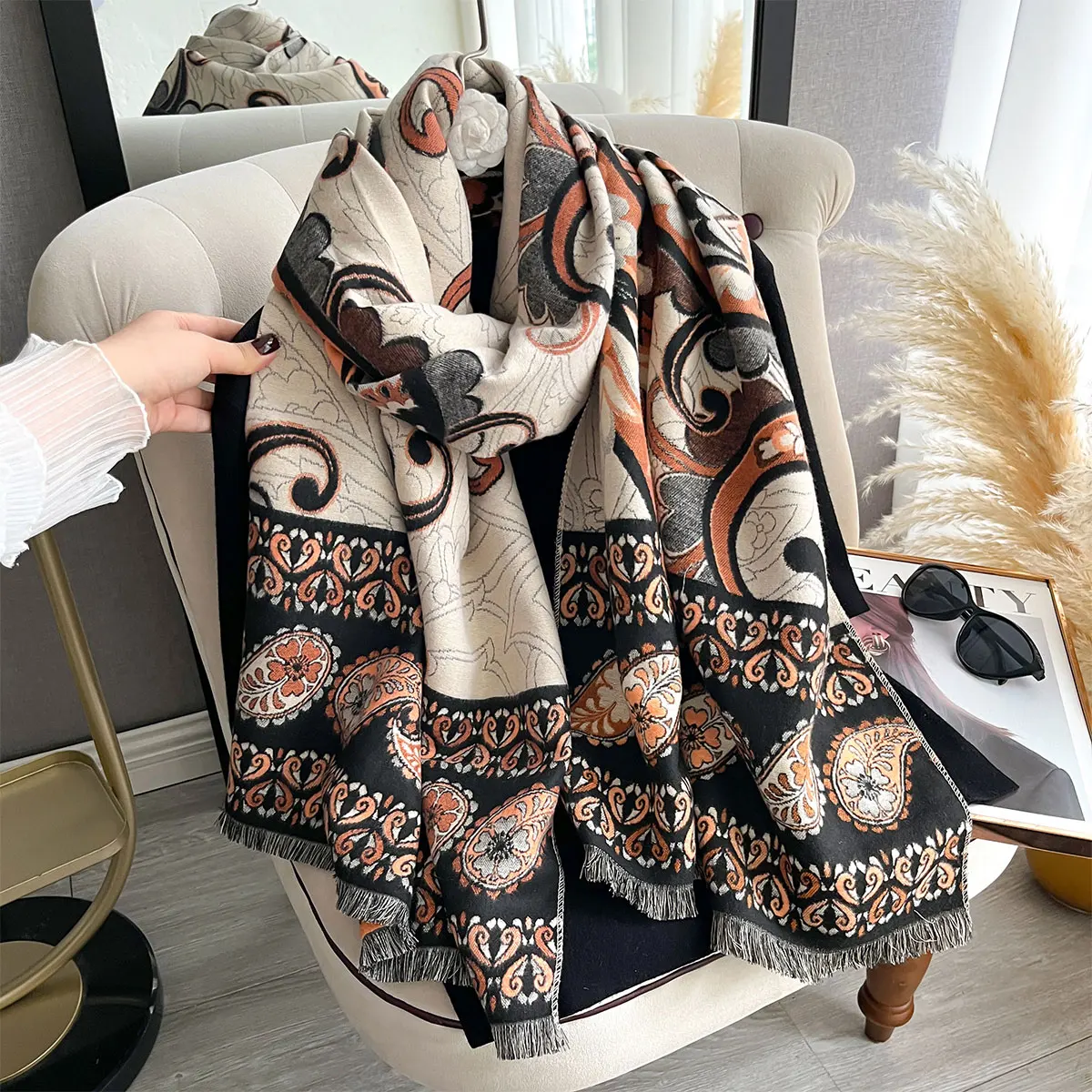 Winter Elegance Cashmere Scarf For Women Paisley Shawl Female Pashmina Luxury Brand Poncho Thick Blanket Warm Bufanda Echarpe