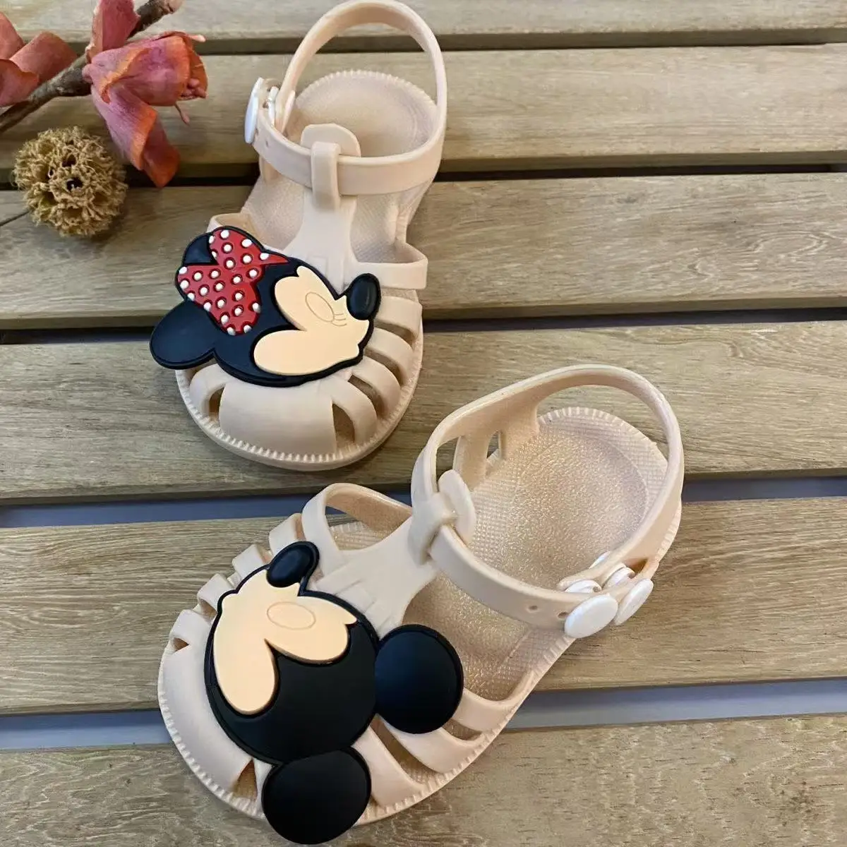 Kids Sandals New popular cartoon mickey Minnie mouse versatile EVA slippers for boys and girls fashionable soft soled non slip kids shoes,children sandals,kids sandals