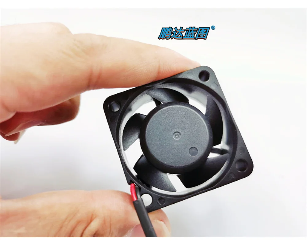 New Silent HDH0412MC Hydraulic Bearing 4020 DC Brushless 12V 0.09A 4CM Cooling Fan 40*40*20mm