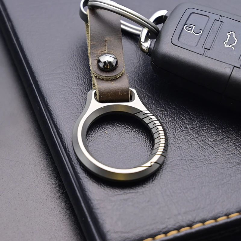 High Quality Men's Cowhide Waist Hanging Car Key Chain High-End Super Light Titanium Alloy Keychain Key Ring Father's Day Gift