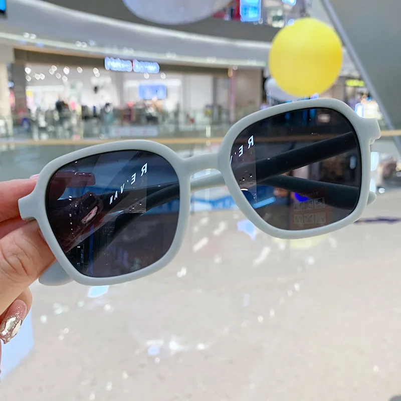 Neue Mode Kinder Sonnenbrille Platz Kinder Sonnenbrille Junge Mädchen Stilvolle Brille Baby Student Brillen Party Brillen UV400_voghion.com