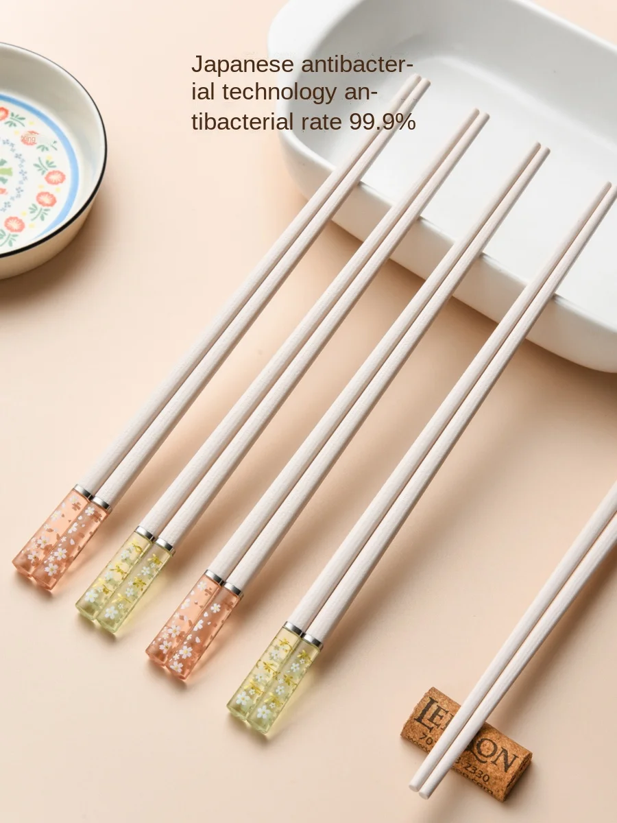 

Cherry Blossom Antibacterial Alloy Chopsticks Household Light Luxury Creative Mildew-Proof Non-Slip High-Grade Good-looking