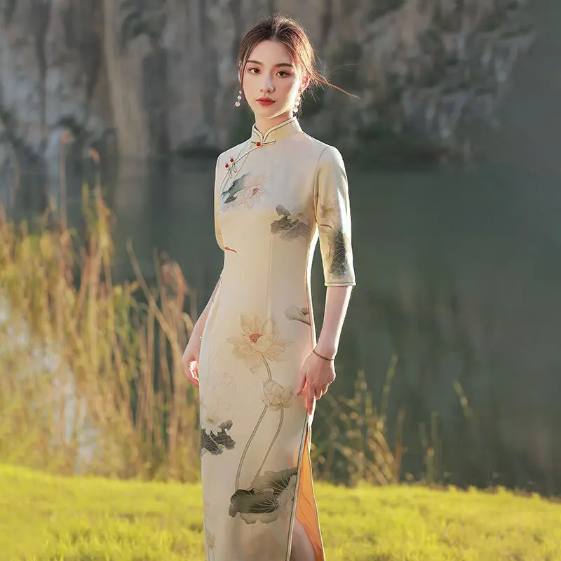 

Retro Cheongsam 2022 New Improved Chinese Style Young Long-sleeved High-end Elegant Floral Long Spring and Summer Qipao Dress